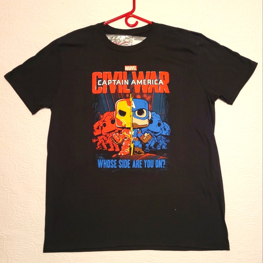 Funko - "Civil War" Exclusive Collector Corps Tee